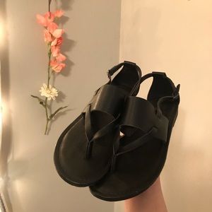 Black sandals